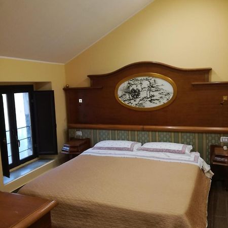 La Casa Di Romi Bed and Breakfast CTA Exteriör bild
